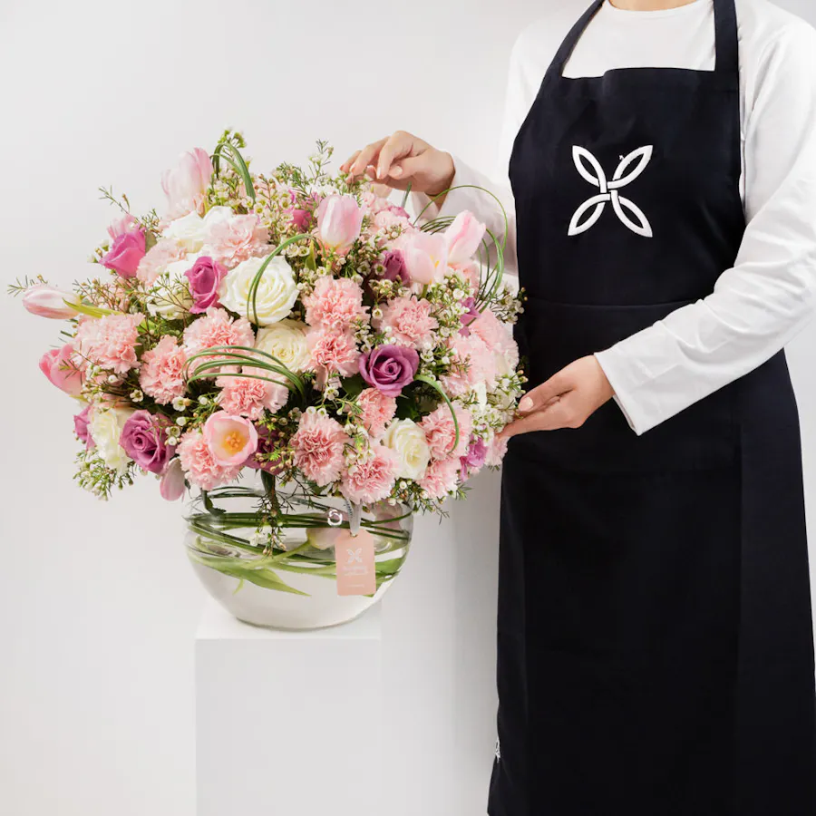 Tender Roses | Glass Vase 6