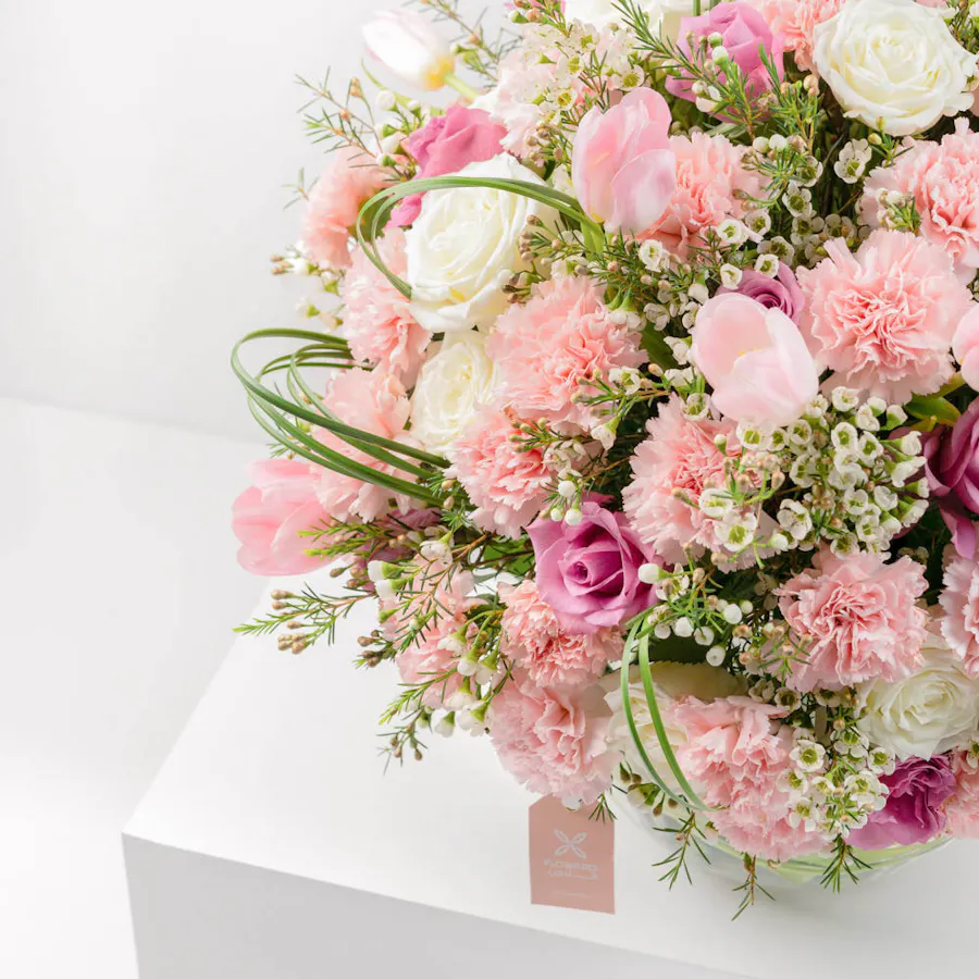Tender Roses | Glass Vase 4