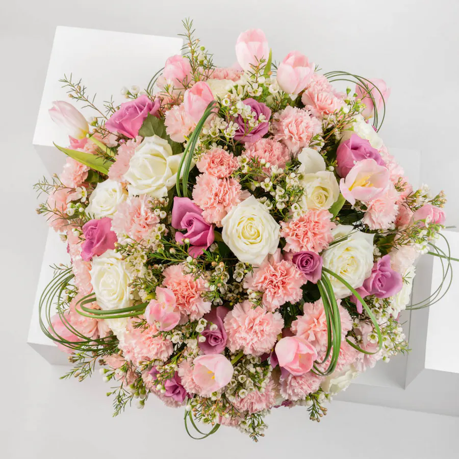 Tender Roses | Glass Vase 5