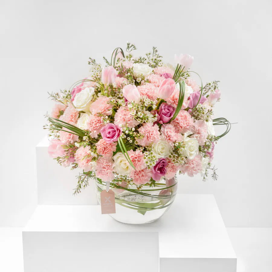Tender Roses | Glass Vase 1