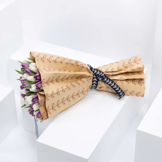 40 Tulip | Hand Bouquet