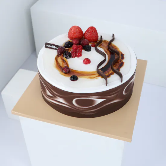 Baskin Robins Praline Swirl Cake | Flowers
