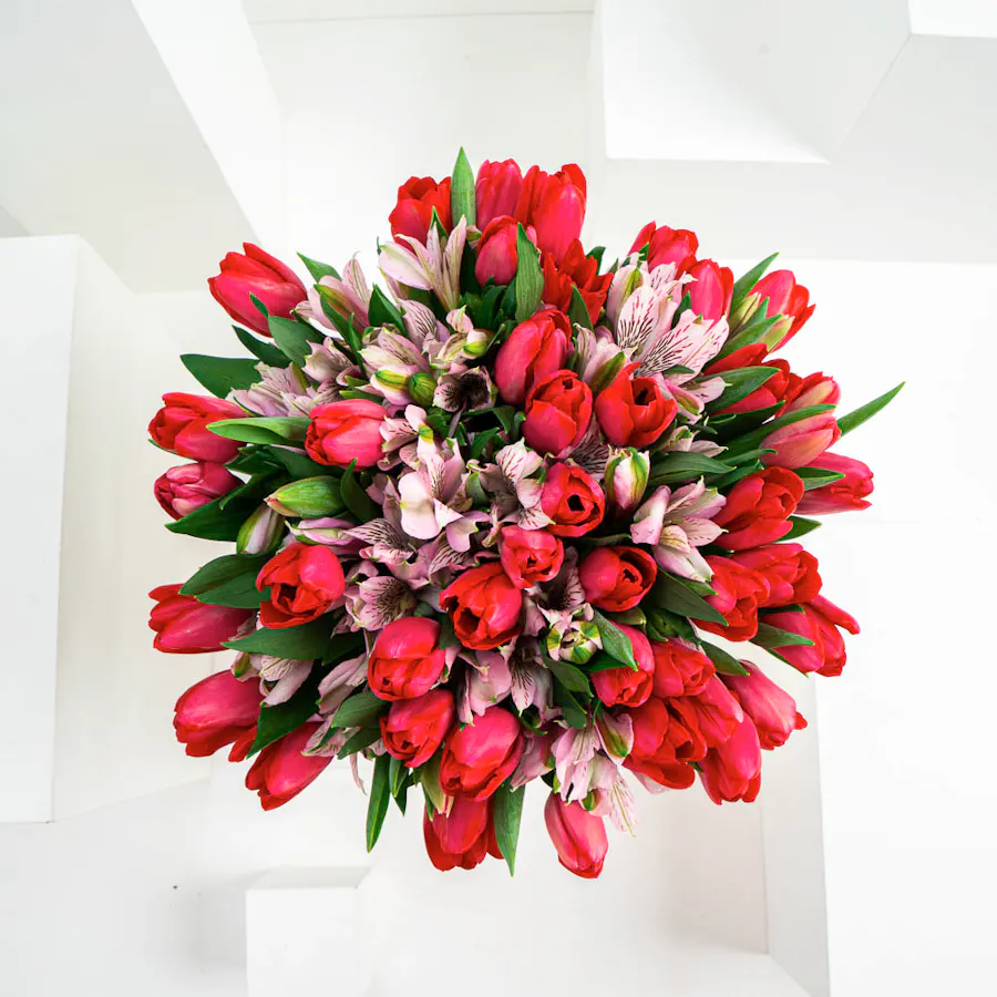 Lunar Flower Vase 3
