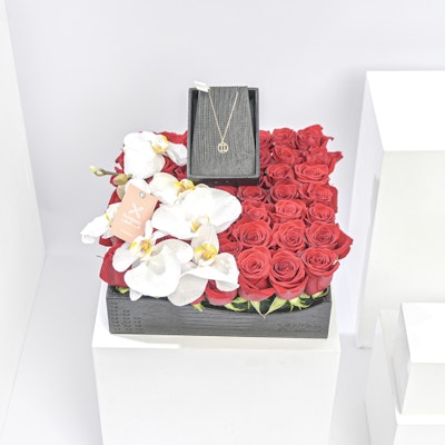 Tray of Necklace by Miss L & Flowers