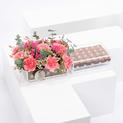 Abucci Chocolate Box & Pink Carnation 