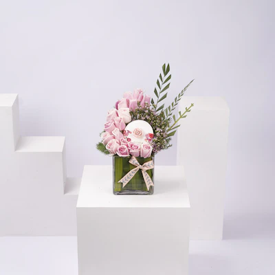 علبه شيكولاته من بستاني | الجوري الوردي علبه شيكولاته من بستاني | الجوري الوردي