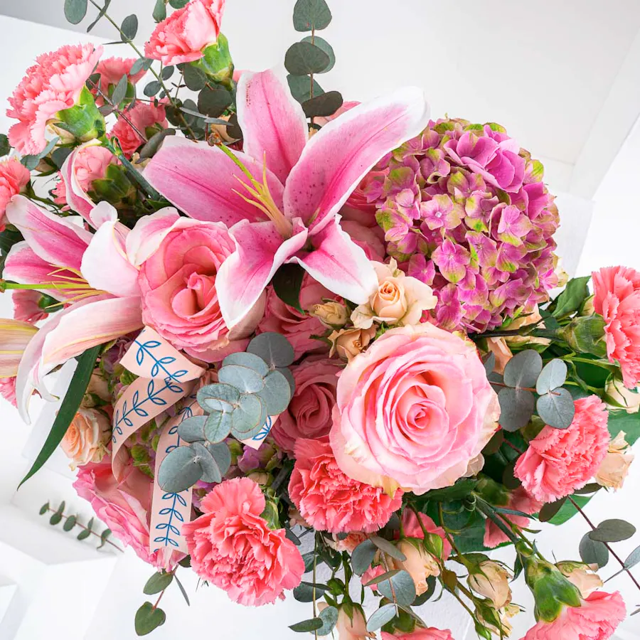 Pink Tray Bouquet 3