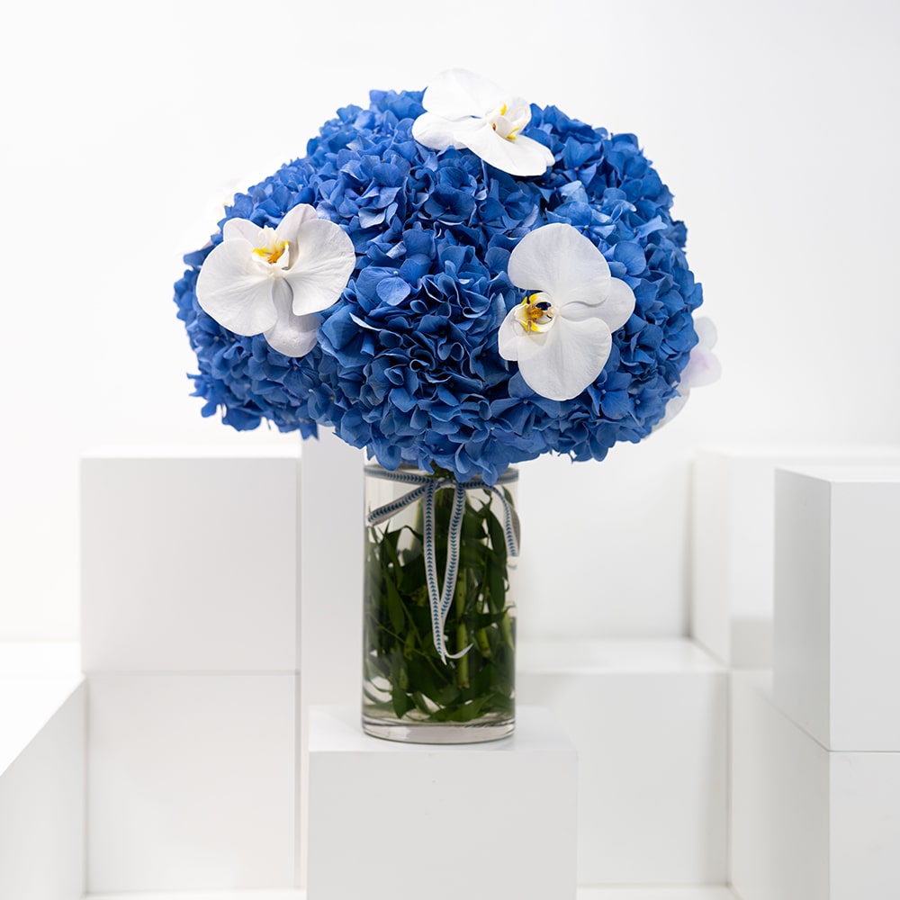 أناقة الأزرق | مزهرية أسطوانية