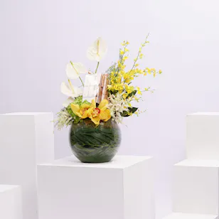 Levo Chocolates | Charming Petals