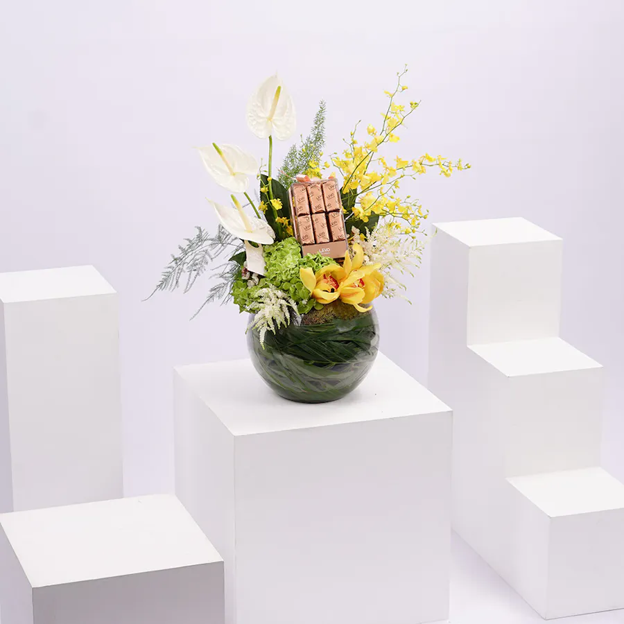 Levo Chocolates | Charming Petals 4