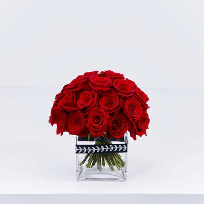 Pure Passion Flower Vase Pure Passion Flower Vase