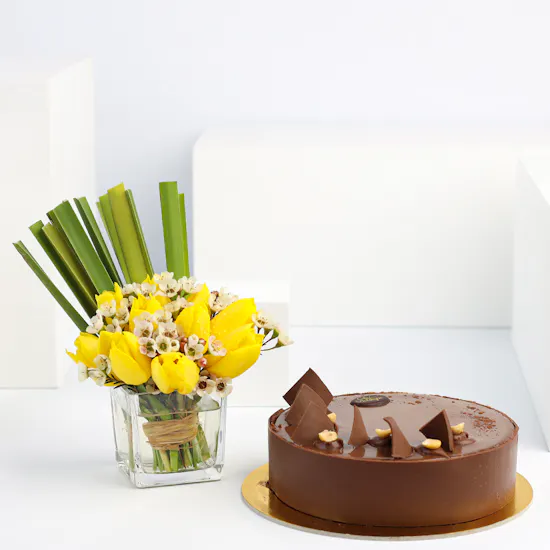 Cake Boutique | 10 Tulip