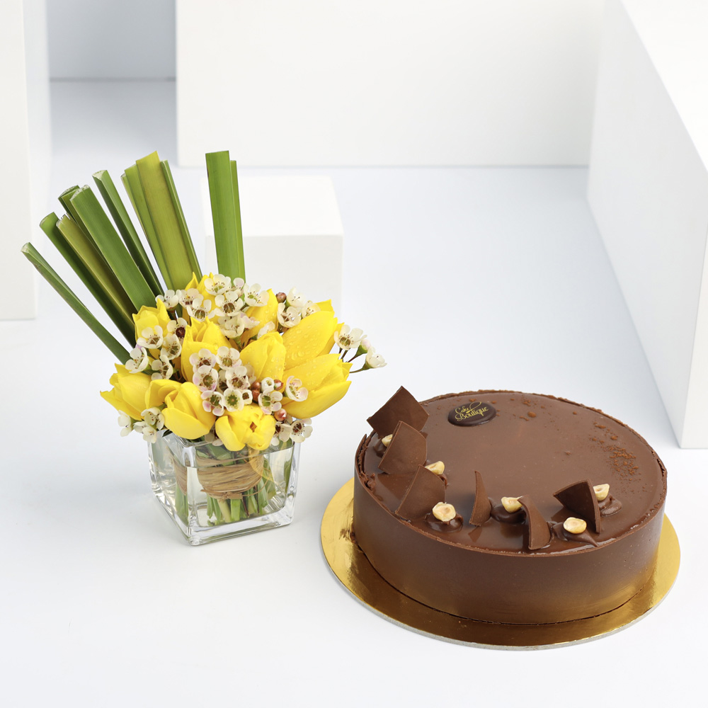 Cake Boutique | 10 Tulip