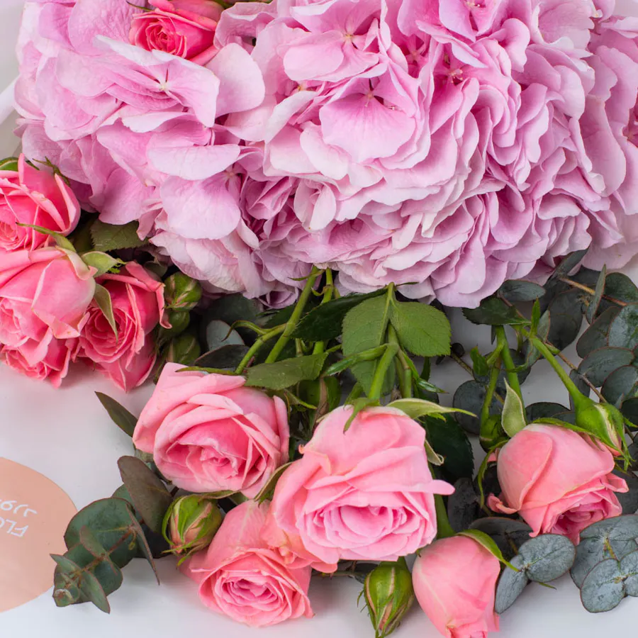 Soft Pink Cloud Bouquet 4