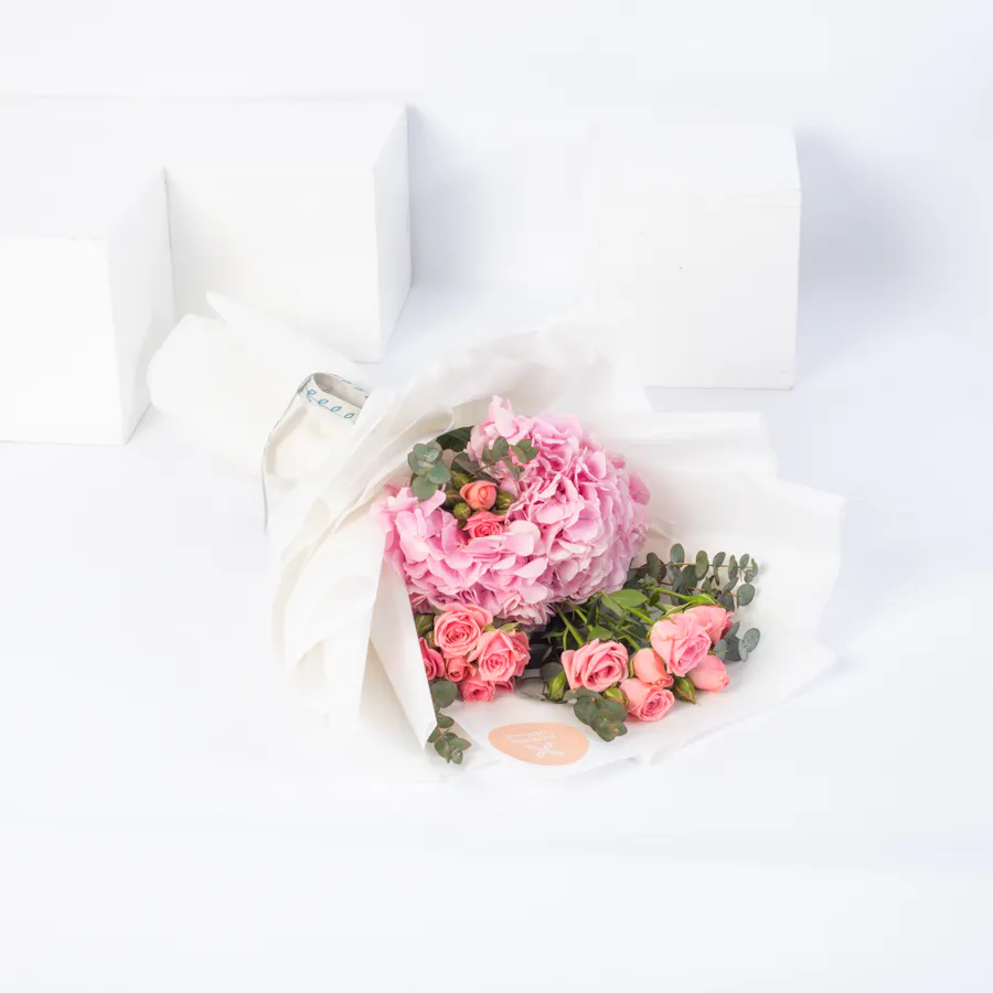 Soft Pink Cloud Bouquet 1