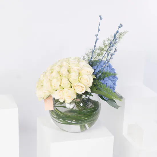 White & Blue | Glass Vase