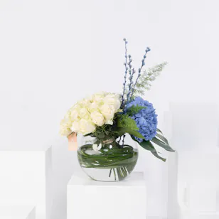 White & Blue | Glass Vase