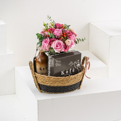 Kofe Muffin Basket | Flowers