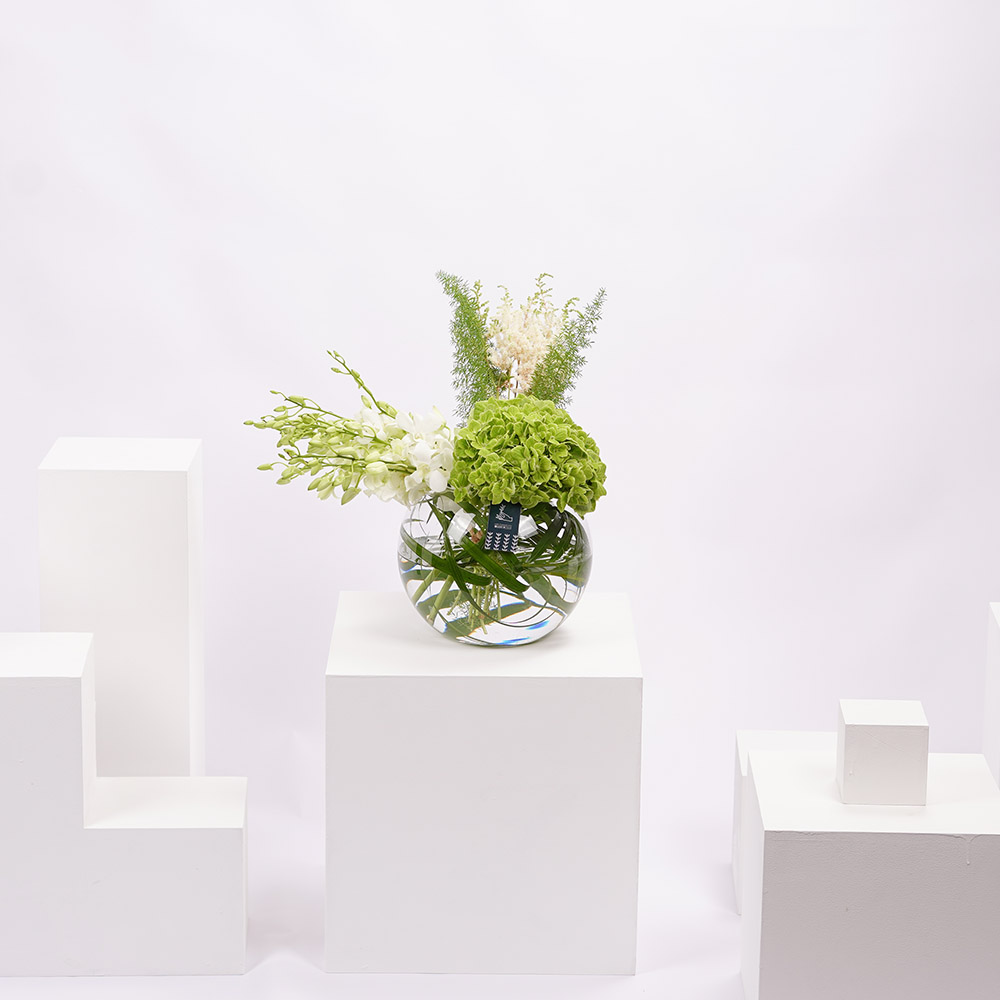 مزهرية البحيرة الخضراء 