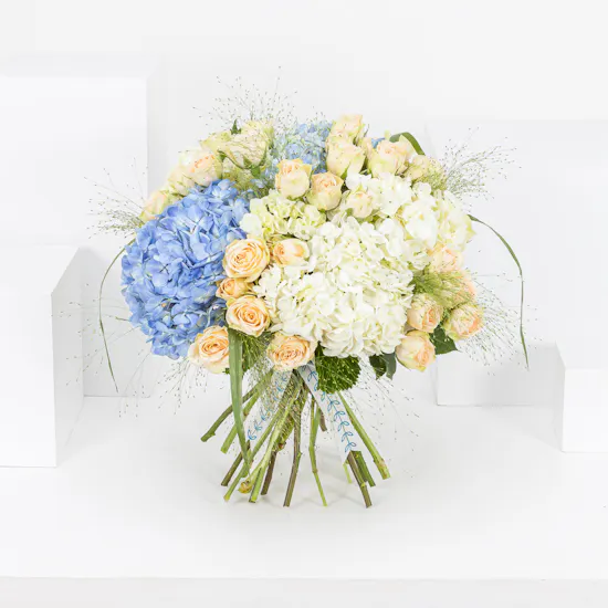Vanilla Sky Bouquet