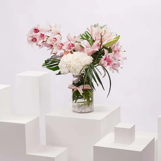 Eva | White Hydrangea & Pink Lily