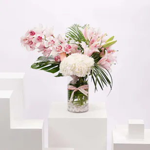 Eva | White Hydrangea & Pink Lily
