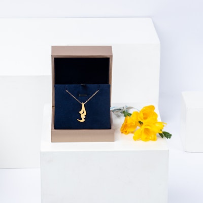Medium Love necklace