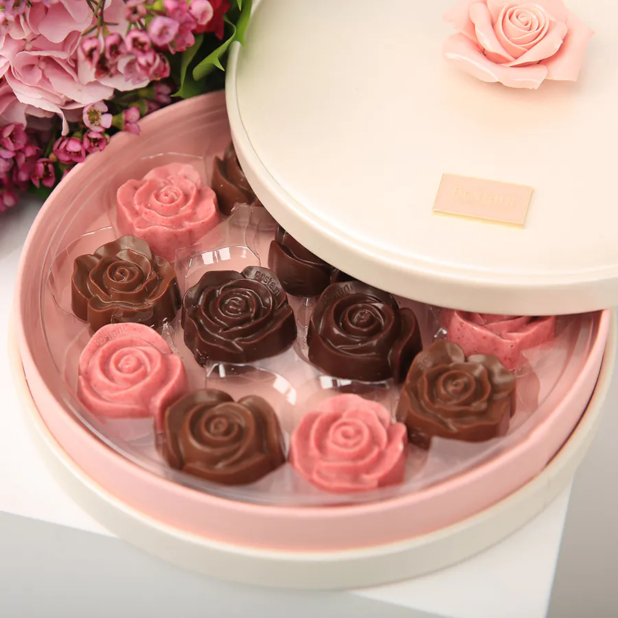 Bostani Chocolate with Flowers 3