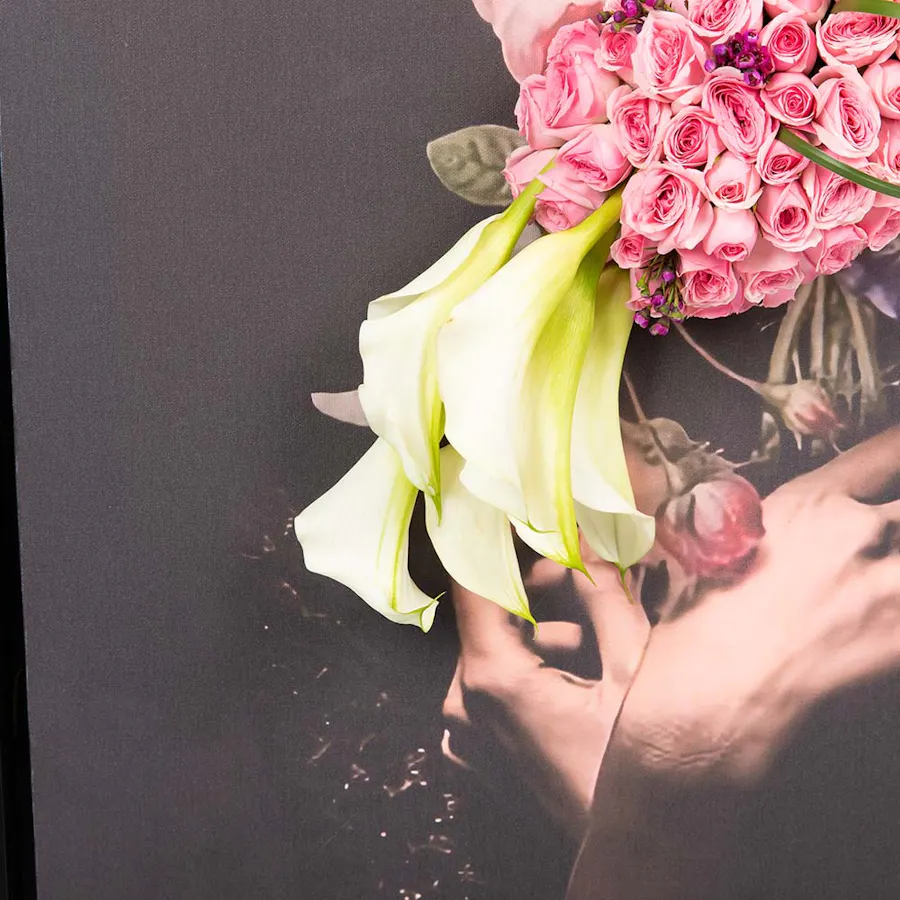 Floral Features Print  5