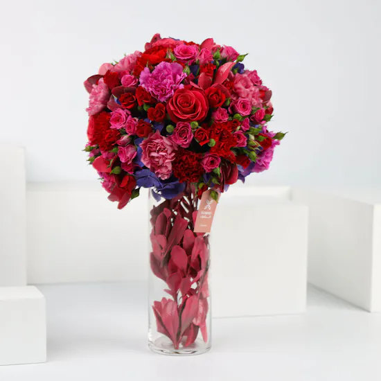 10 Fuchsia Roses & Baby Roses | Cylinder