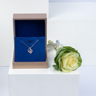Necklace letter Al Faa