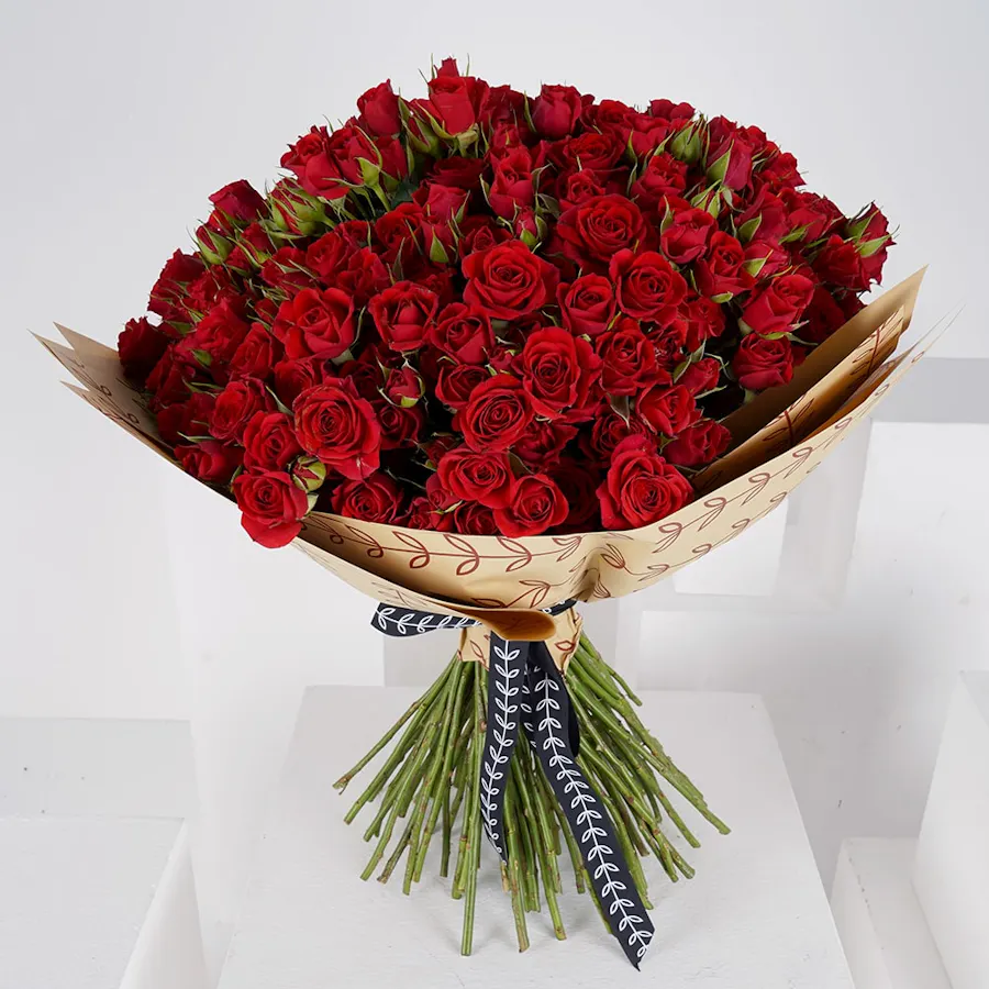 100 Red Baby Roses Hand Bouquet IV 2