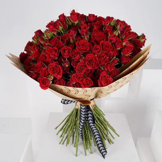 100 Red Baby Roses Hand Bouquet IV