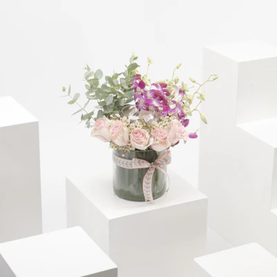 المشاعر الوردية | الزهور و الشوكولاتة المشاعر الوردية | الزهور و الشوكولاتة