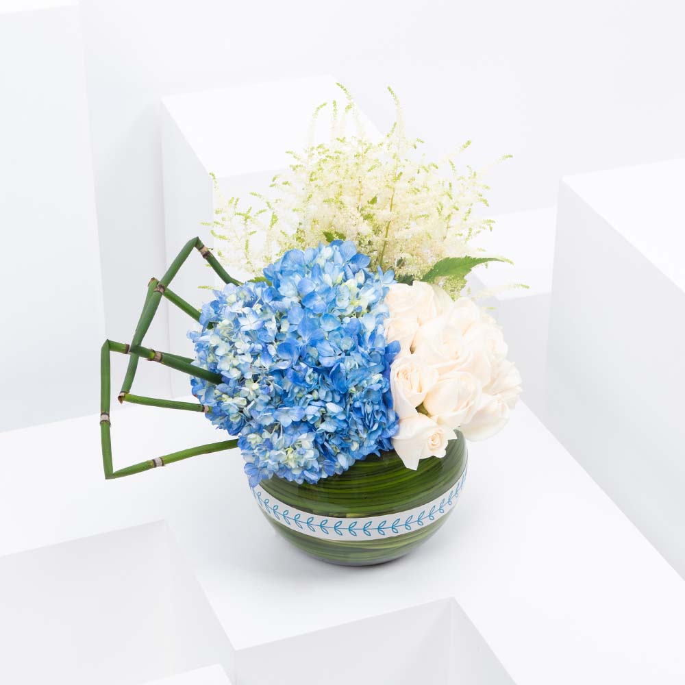 مع خالص حبي | مزهرية