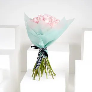 35 Pink Roses Hand Bouquet IV