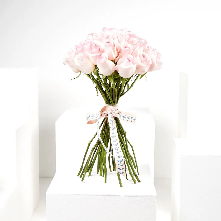 35 Pink Roses Hand Bouquet III 1