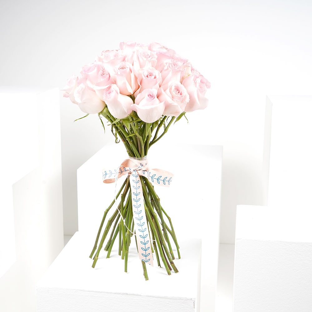 35 Pink Roses Hand Bouquet III