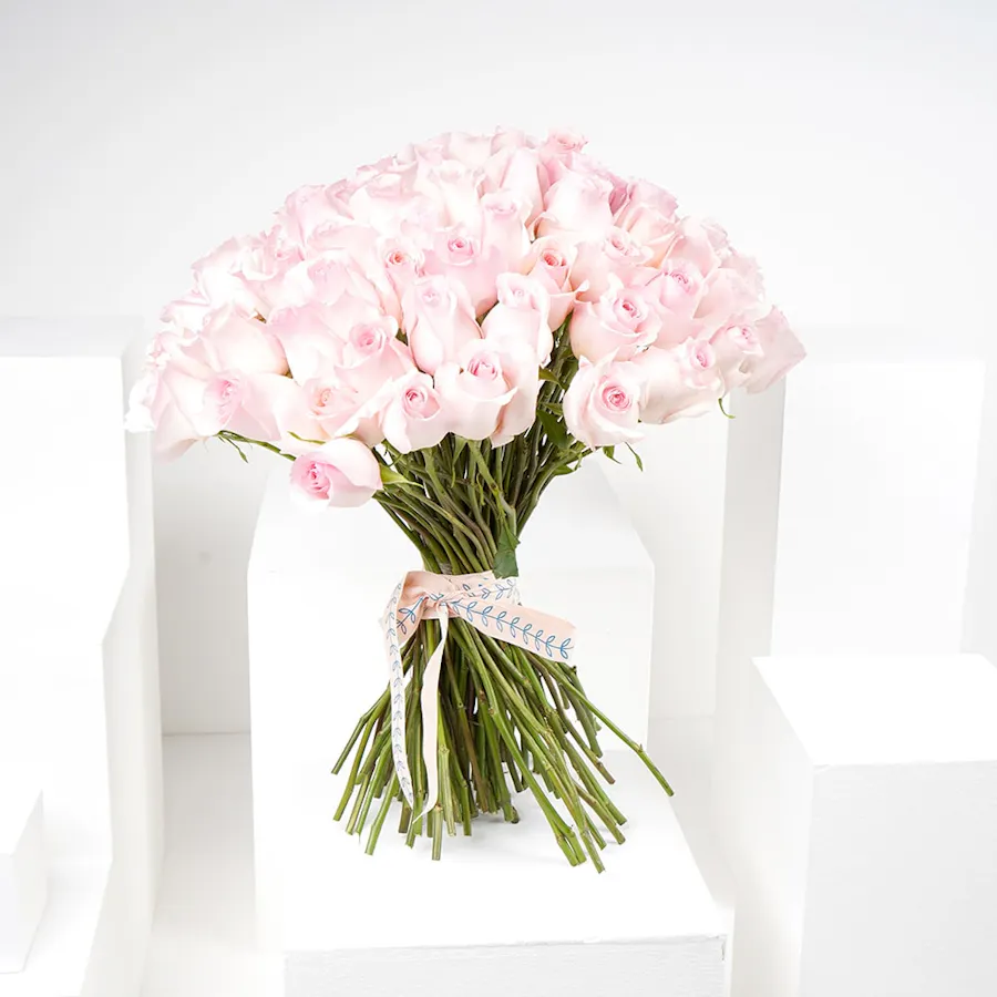 100 Pink Roses Hand Bouquet III 1