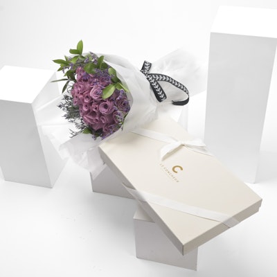 Flowers and Le Concheur chocolate I