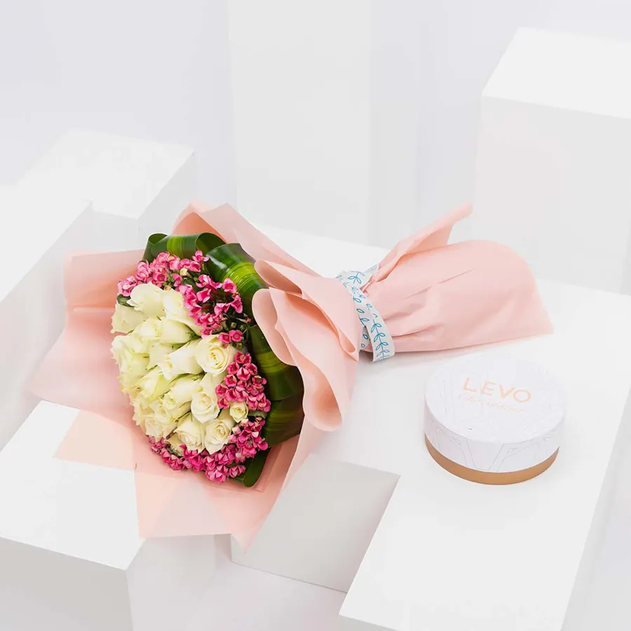 Levo Chocolate with Flowers Bouquet - 28pc 2