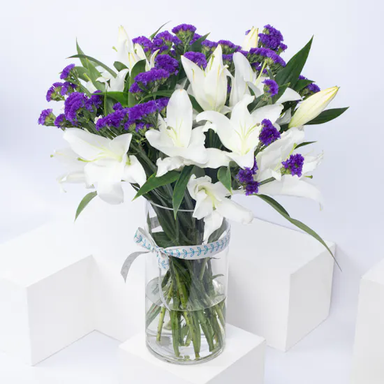 Magnificent Lilies | Glass Vase