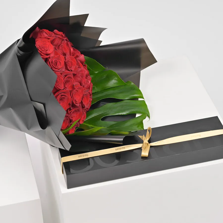 lovely Red with Bostani chocolate  4