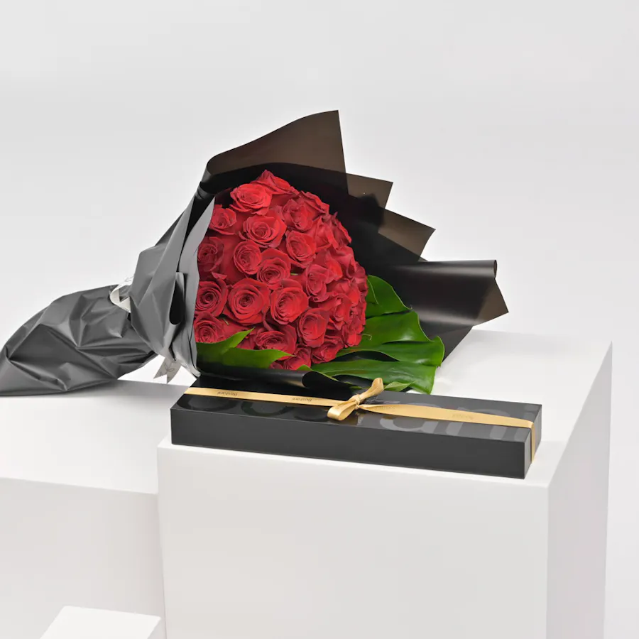 lovely Red with Bostani chocolate  1