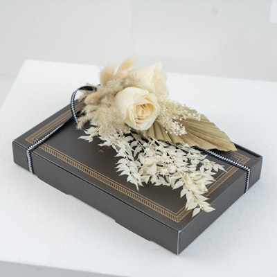 Jazeel small Black Box