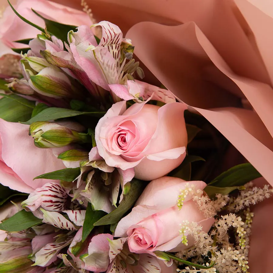 Roses & Alstroemeria | Pink Wrap  3