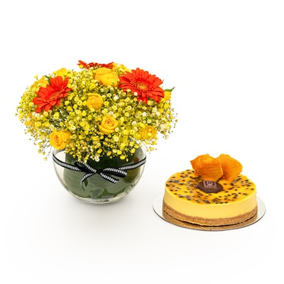 Mango Passion Cheesecake from Huwaids | Sunny Vase