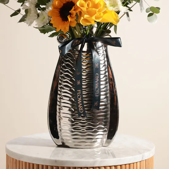 Silver Glow Brilliance Flowers Vase