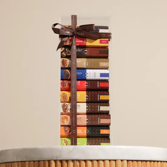 Ghazl Chocolatier Assorted Chocolate Bars | Serenity Roses Vase