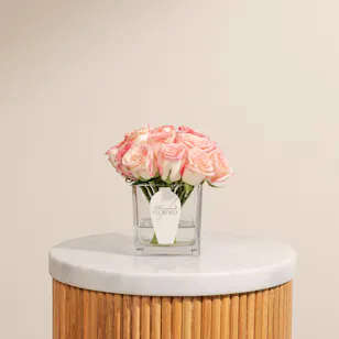 Esperance Roses | Glass Vase Esperance Roses | Glass Vase